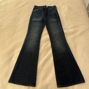 Madewell LIKE NEW “Flea Market Flare” jeans